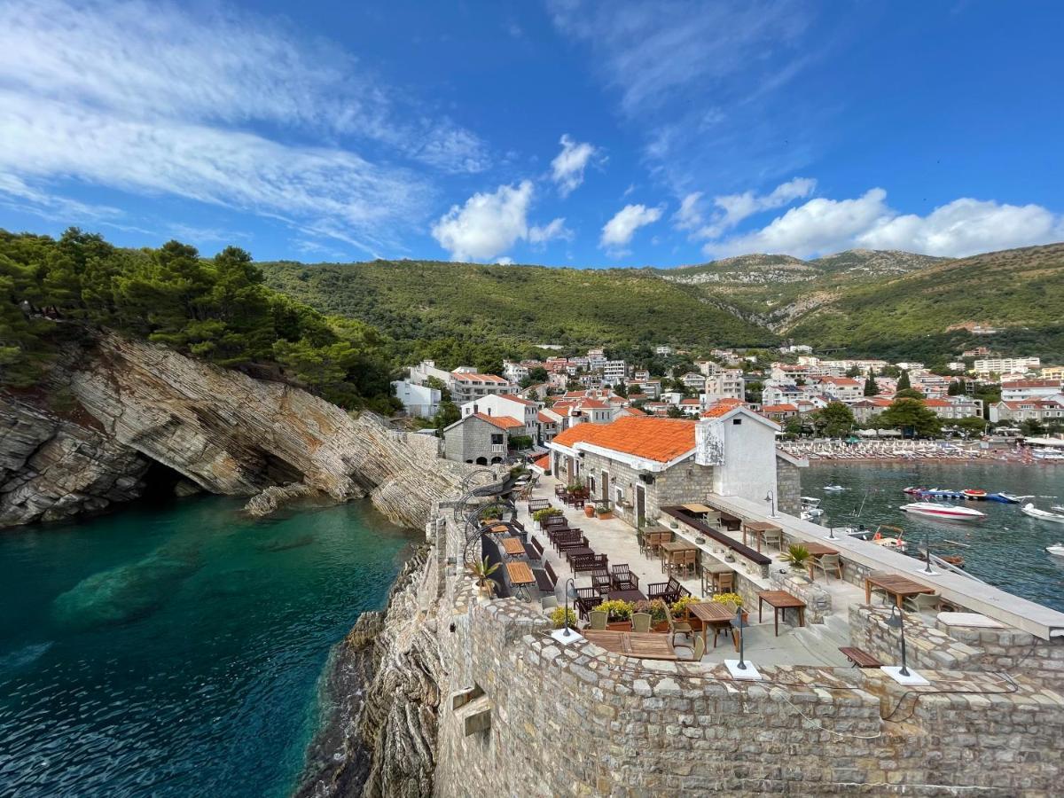 4M Apartments Petrovac 外观 照片