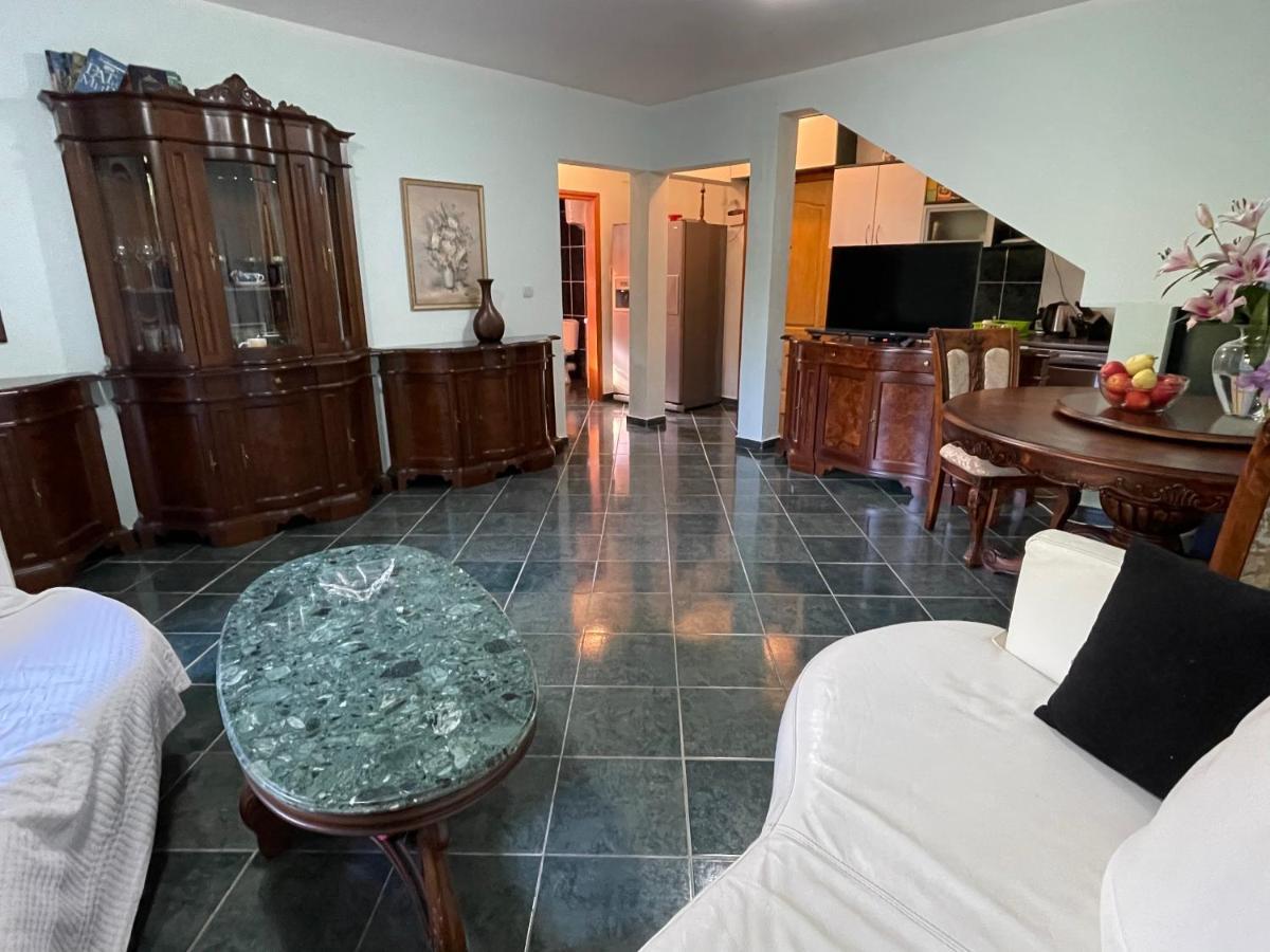 4M Apartments Petrovac 外观 照片