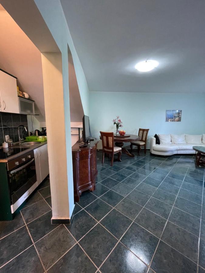 4M Apartments Petrovac 外观 照片